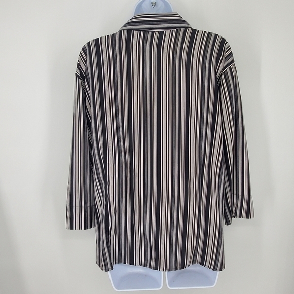 Covington Shirt Women 22W Button Down Blouse Black White Striped Shirt - Picture 8 of 9